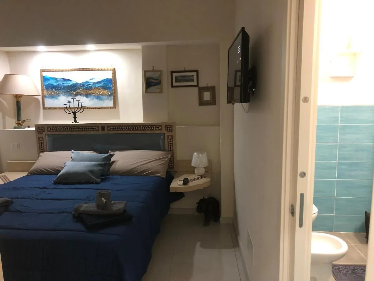 Cavour 58 Bed & Breakfast Naples