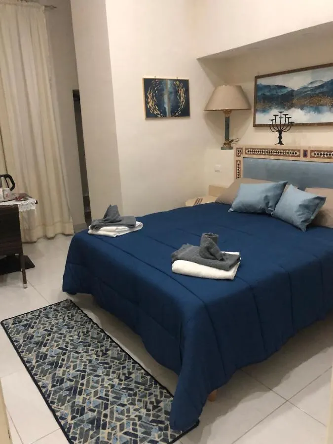 Cavour 58 Bed & Breakfast Naples
