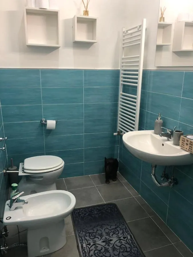 Cavour 58 Bed and Breakfast Nápoles 0*,  Italia
